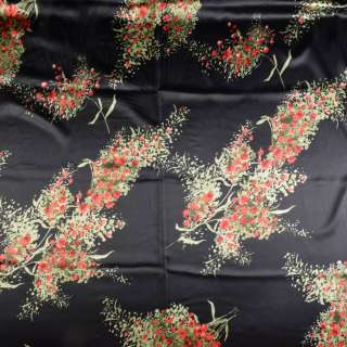 Атлас стрейч черный с букетами из красных цветов с зелеными листьями ш.120