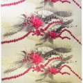 Атлас стрейч кремовый с малиновыми цветами в центре ш.150