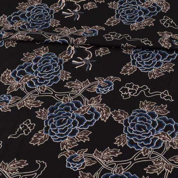 Вискоза черная, коричнево-синие цветы, светлый контур, ш.147