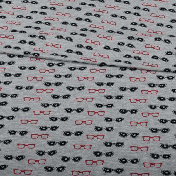 Трикотаж віскозний сірий, червоні, чорні окуляри, ш.150