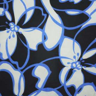 Шелк белый с черно-голубыми цветами ш. 135