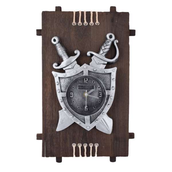 Часы настенные на деревянной основе 36x21см Щит и мечи