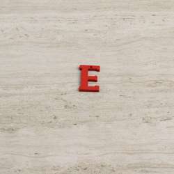 Пришивний декор літера E червона, 25мм