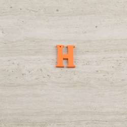 Пришивной декор буква H оранжевая, 25мм