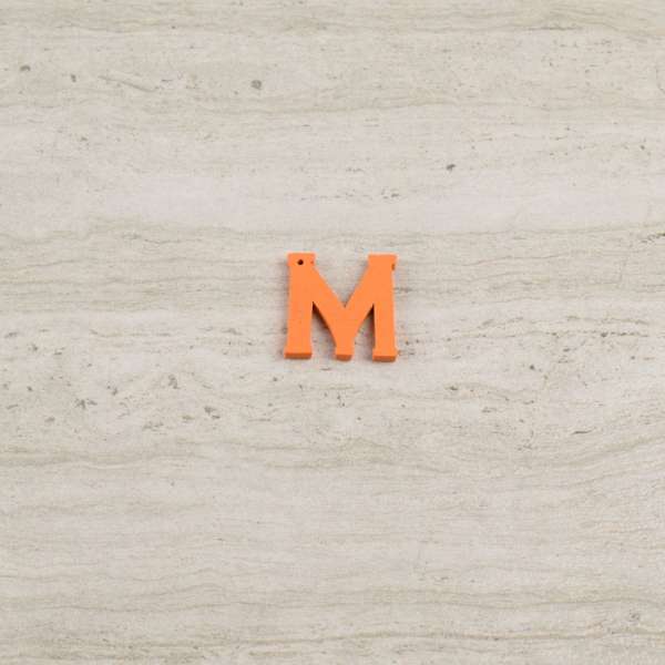 Пришивной декор буква M оранжевая, 25мм