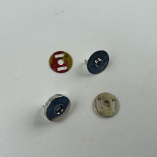 Застежка-кнопка магнитная для сумки никель 18 мм (4 части)